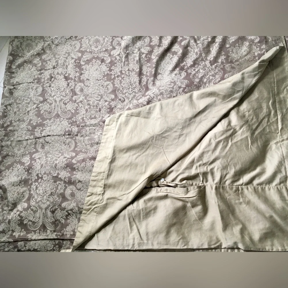Court of Versailles luxury damask silk cotton blend duvet cover